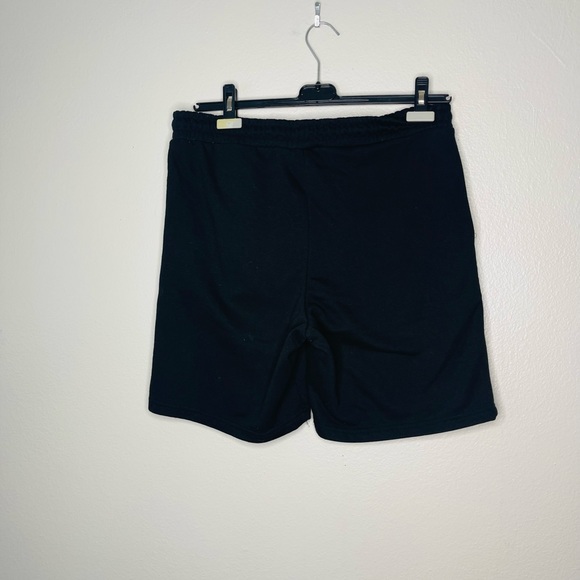 New Without Tags Chucky Wanna Play Good Guys Black Shorts Large - Picture 2 of 6